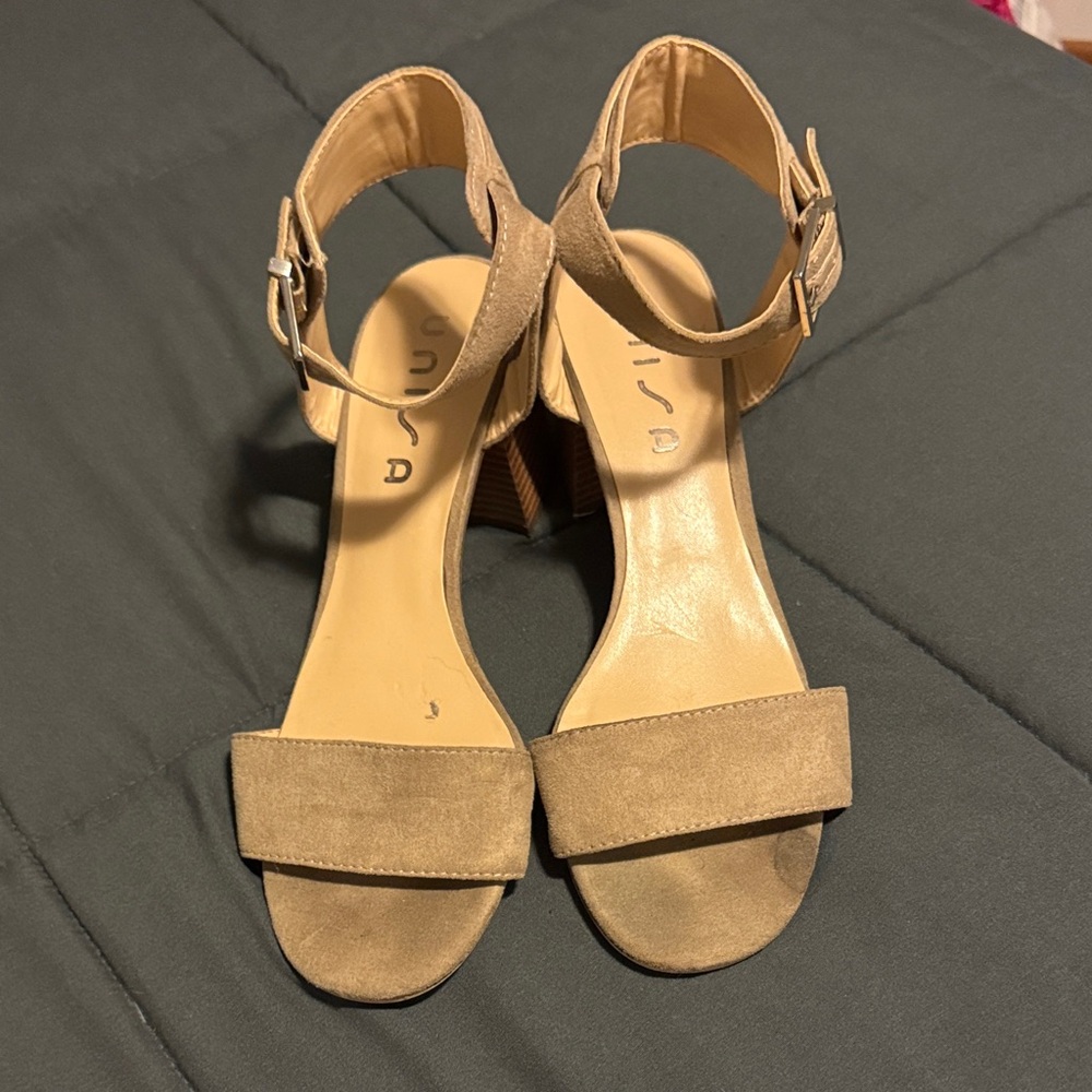 Unisa Beige Heeled Sandals